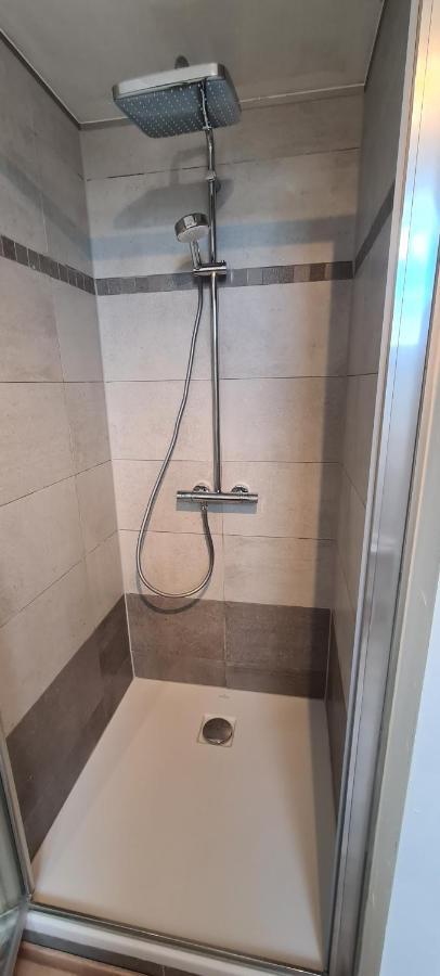 Meubles De Vacances Gite 3 Cles - Les Fres, 4 A 6 Personnes Avec Une Borne Electrique Recharge Voiture Publique Accessible Sur Le Parking Villa Rance Exterior foto