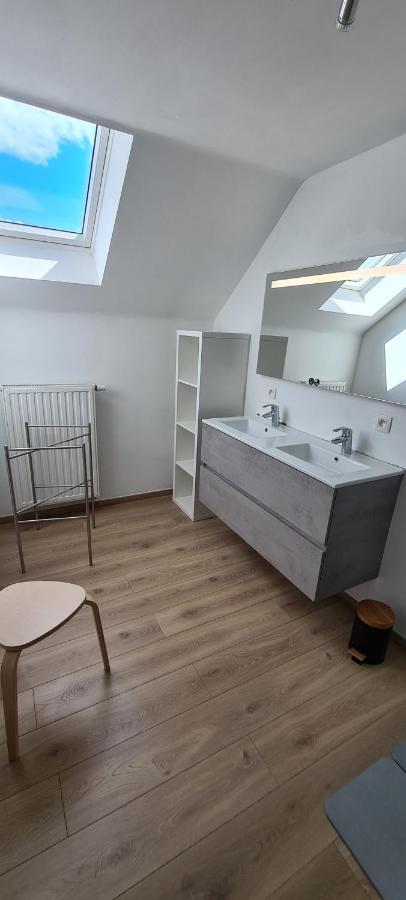 Meubles De Vacances Gite 3 Cles - Les Fres, 4 A 6 Personnes Avec Une Borne Electrique Recharge Voiture Publique Accessible Sur Le Parking Villa Rance Exterior foto