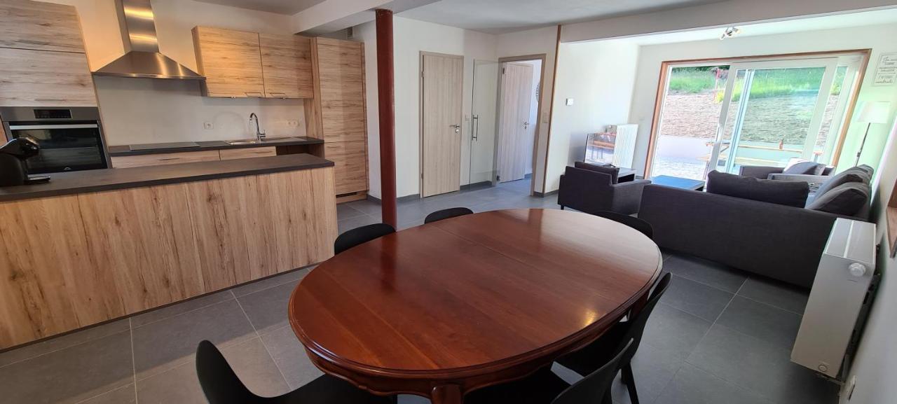 Meubles De Vacances Gite 3 Cles - Les Fres, 4 A 6 Personnes Avec Une Borne Electrique Recharge Voiture Publique Accessible Sur Le Parking Villa Rance Exterior foto